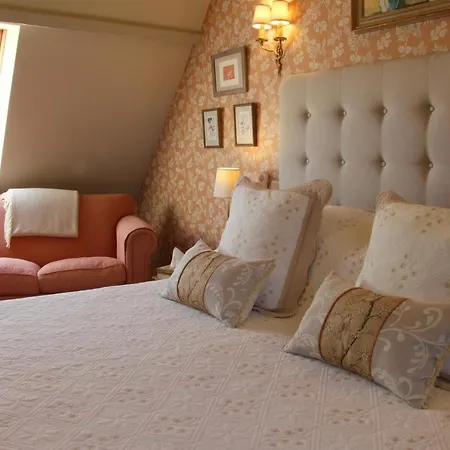 La Metairie Des Songes Гурдон-ан-Керси