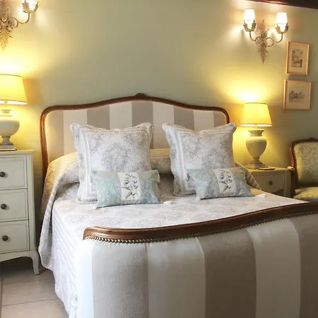 Oda ve Kahvaltı La Metairie Des Songes Gourdon-en-quercy