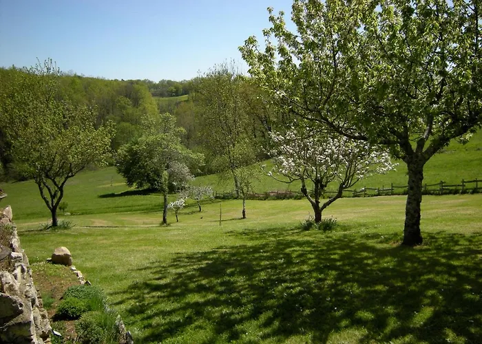La Métairie Des Songes Couette-café